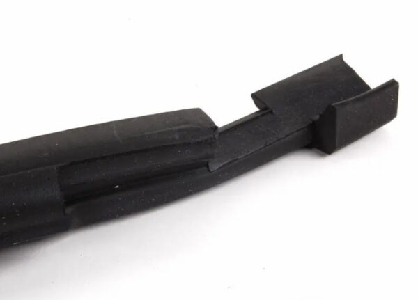 51717008975 - NEW BMW X5 E53 LEFT ROOF FRAME SEALING 7008975 51717008975 ORIGINAL