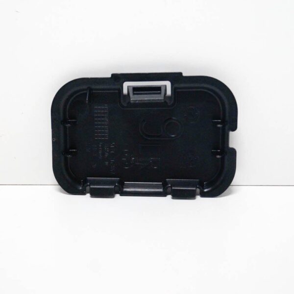 51717143847 - BMW 3 Series E90 front wheel jack access cover 51717143847 new original