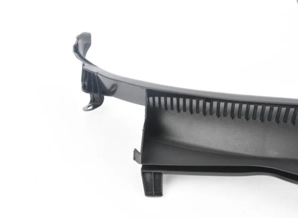 51717380739 - OEM MINI COUNTRYMAN F60 FRONT WINDSHIELD COWL COVER PART 1 51717380739 GENUINE