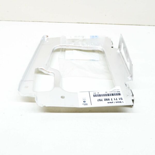 51717892797 - NEW BMW M3 COUPE E46 FRONT LEFT AIR DUCT BRACKET 51717892797 7892797 ORIGINAL