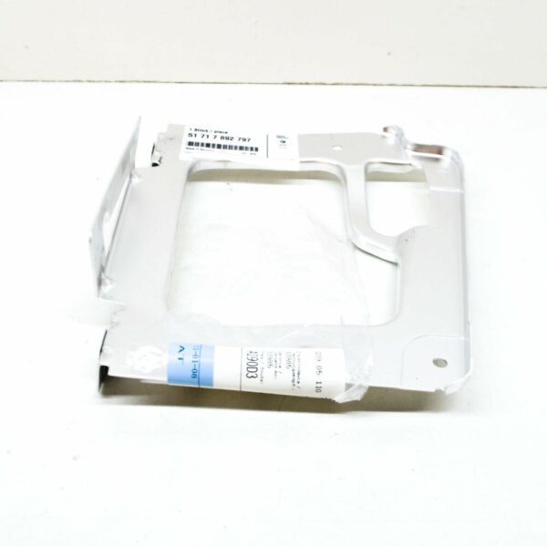 51717892797 - NEW BMW M3 COUPE E46 FRONT LEFT AIR DUCT BRACKET 51717892797 7892797 ORIGINAL