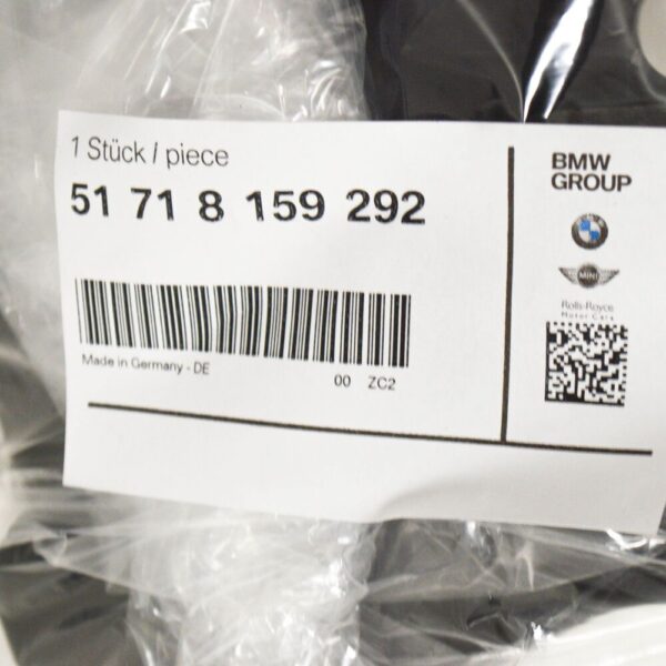 51718159292 - BMW 5 E39 windshield trim 51718159292 new