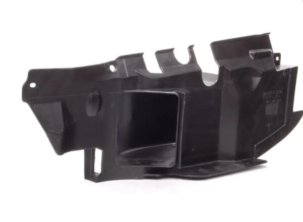 51718218346 - NEW BMW 5 E39 RIGHT BRAKE AIR DUCT INLET 8218346 51718218346 ORIGINAL
