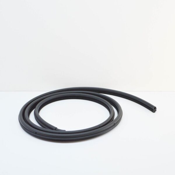 51727122433 - NEW BMW 5 E60 FRONT DOOR PROTECTION SEAL 51727122433 7122433 2007 ORIGINAL
