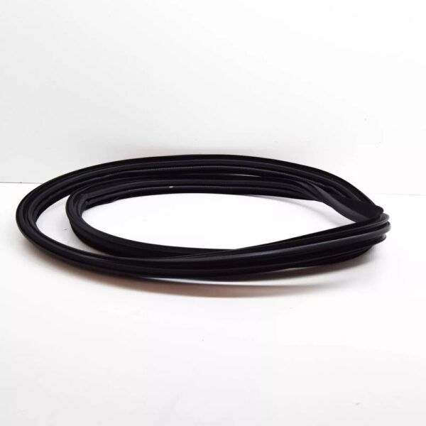 51727409193 - NEW BMW 4 GRAN COUPE F36 FRONT LEFT (DRIVER SIDE) DOOR SEAL RUBBER 51727409193