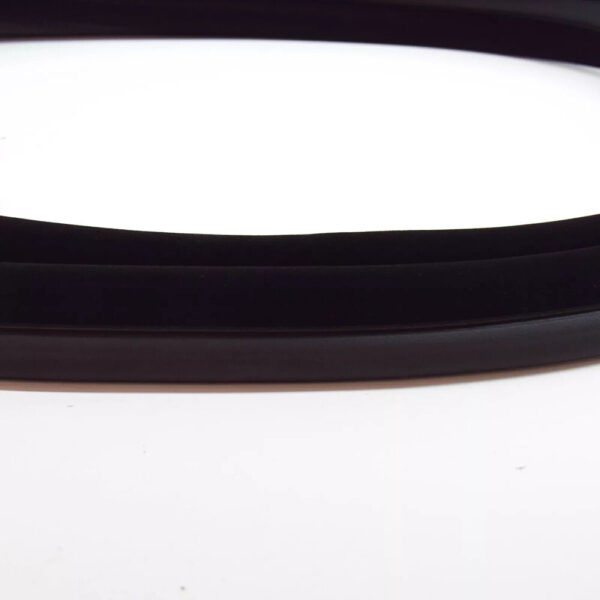 51727409193 - NEW BMW 4 GRAN COUPE F36 FRONT LEFT (DRIVER SIDE) DOOR SEAL RUBBER 51727409193