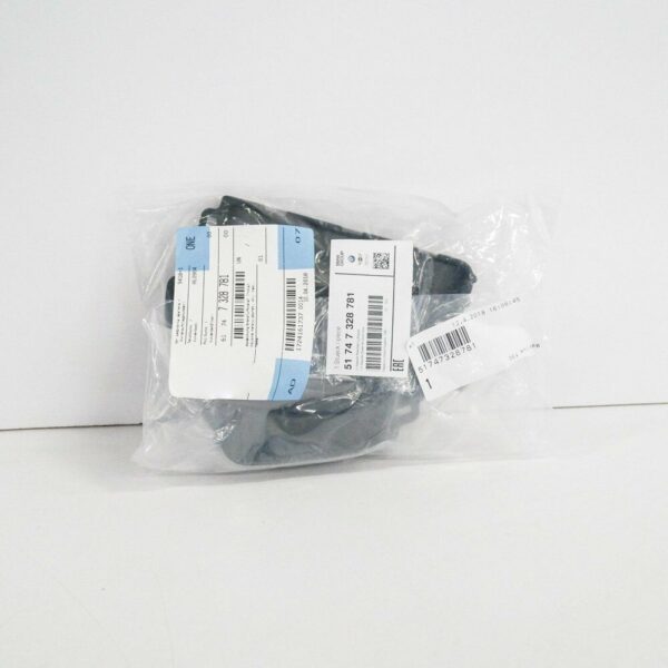 51747328781 - NEW MINI R57 FRONT BUMPER LEFT BRAKE AIR DUCT COVER 51747328781