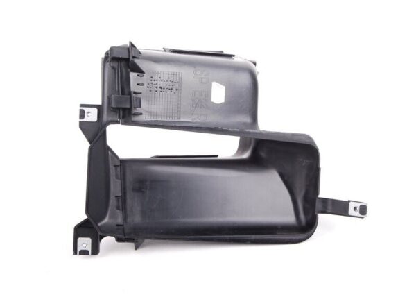 51748046326 - BMW E82 Genuine Right Front Engine Oil Radiator Air Duct