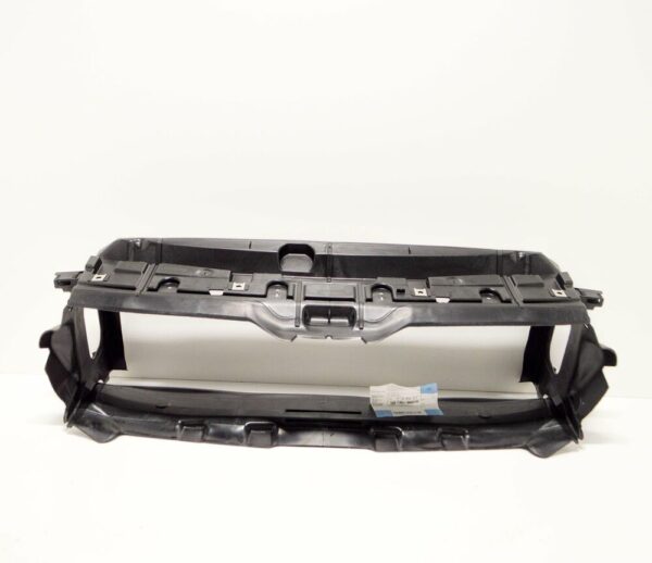 51748054117 - OEM BMW M4 F82 M3 F80 RADIATOR AIR DUCT 51748054117 8054117 GENUINE
