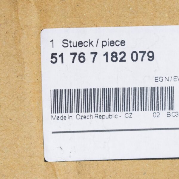 51767182079 - BMW 3 E90 trunk lid gasket 51767182079 7182079 NEW