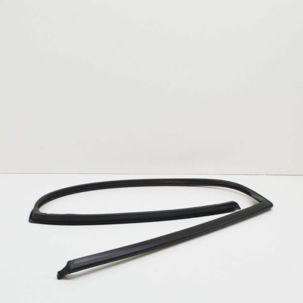 51767208591 - NEW BMW X5 E70 UPPER REAR LEFT DOOR SEAL 51767208591 7208591 ORIGINAL