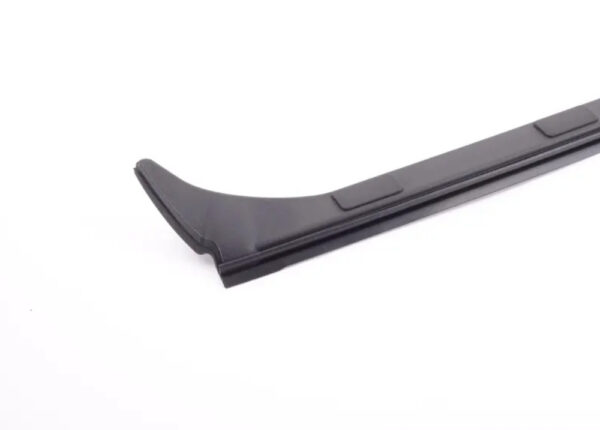 51767295600 - New BMW 3 Gran Turismo F34 Rear Roof Gap Finisher 7295600 51767295600