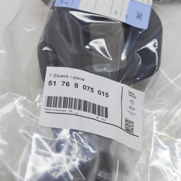 51768075015 - BMW 3 G80 M3 LEFT BONNET SEAL 51768075015 2020 NEW GENUINE