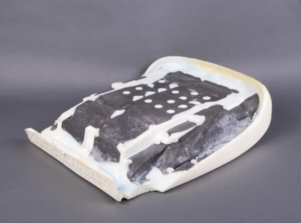 52107118410 - BMW 3 E90 Front Left Seat Floor Foam 52107118410 7118410 NEW GENUINE