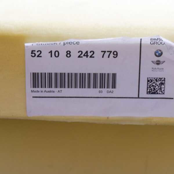 52108242779 - BMW 5 E39 Front Seat Pad 8242779 52108242779 NEW GENUINE