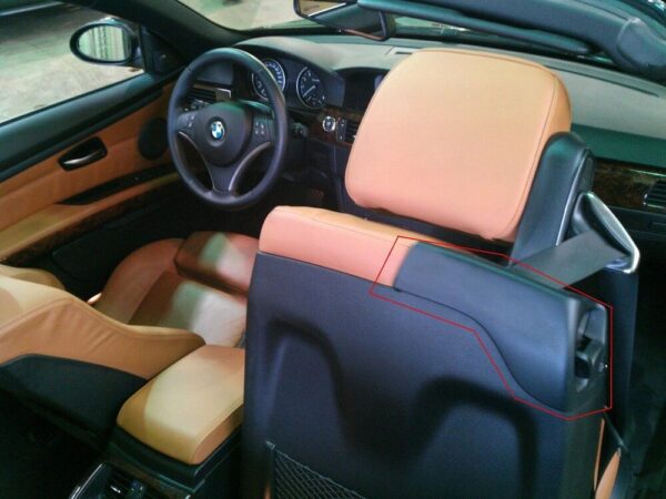 52109129276 - NEW BMW E93 CONVERTIBLE FRONT O / S RIGHT BLACK SEAT RELEASE COVER 9129276 07-12