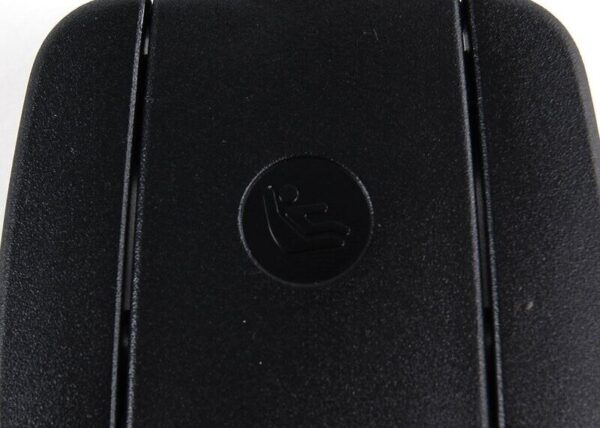 52207118674 - BMW E81 F20 E90 cover Isofix original 52207118674