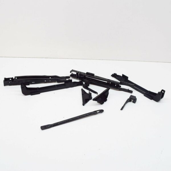 54107130990 - NEW BMW X3 E83 FRONT SUNROOF GLASS REPAIR  54107130990 7130990 OEM