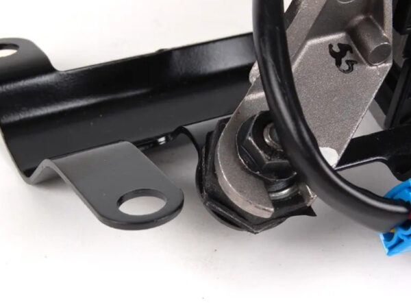 54347043869 - OEM BMW E85 Z4 2003 2008 CONVERTIBLE TOP MOTOR FOR CONVERTIBLE TOP LOCKS NEW