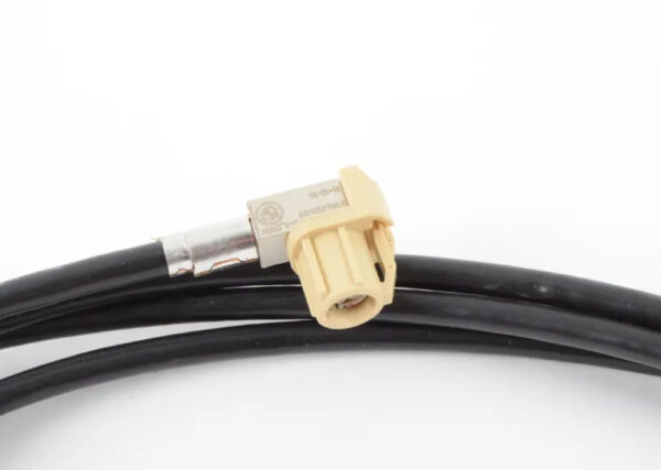 61119215854 - NEW BMW X3 F25 HSD PIPE CIC USB 9215854 61119215854 GENUINE