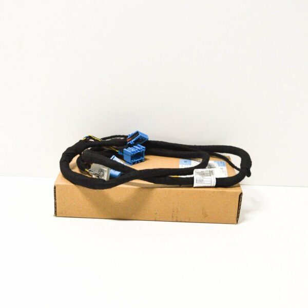 61120144096 - NEW BMW 5 E39 TV FUNCTION RETROFIT CABLE HARNESS SET 61120144096 OEM