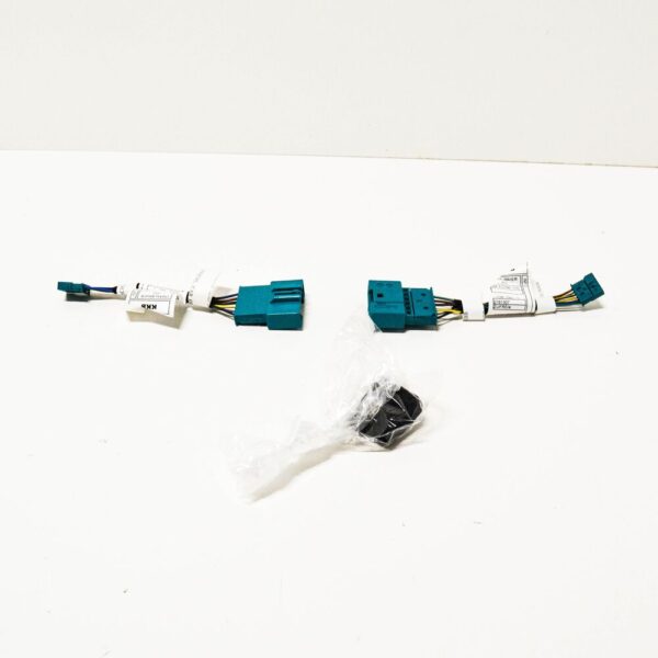 61122181307 - NEW BMW 3 E92 REAR TAIL LIGHTS RETROFIT CABLE  61122181307 ORIGINAL