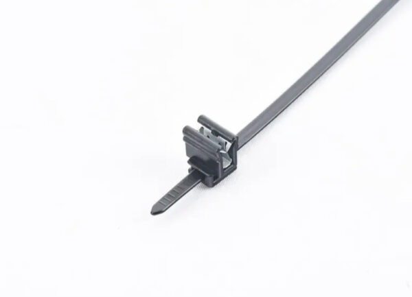 61136915982 - BMW 3 Series G20 cable ties with bracket 61136915982 6915982 NEW ORIGINAL