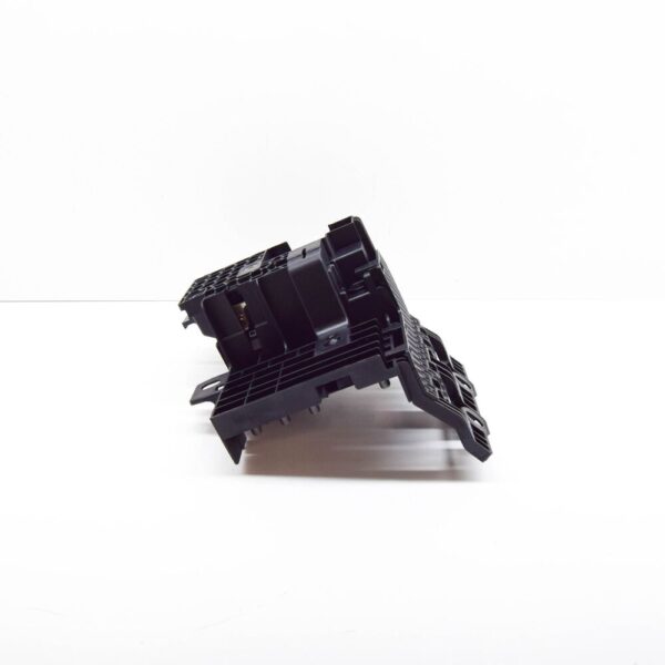 61146822559 - BMW 7 G11 G12 B+ Junkcion Power Point Rear 61145A693C9 NEW