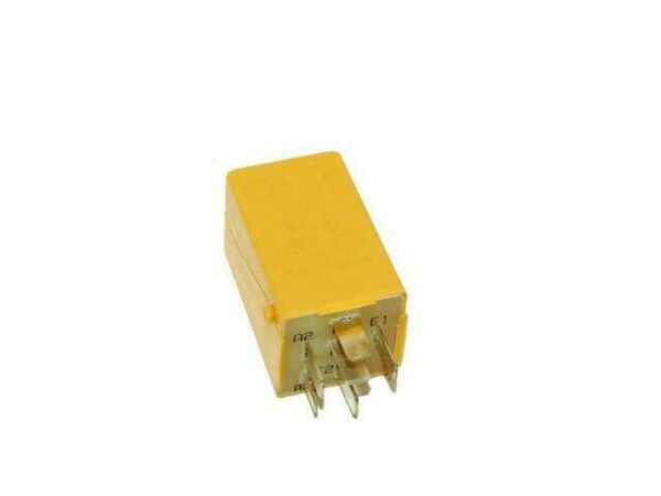 61311378525 - OEM BMW E34 518I E32 730I CONNECTION PLUG PARKING LIGHT RELAY 61311378525 NEW