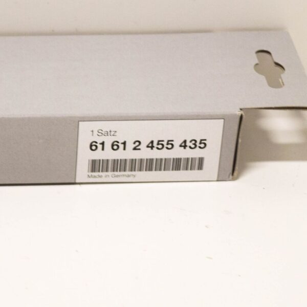 61612455435 - BMW 3 E90 windshield wiper blade set 61612455435 2455435 new
