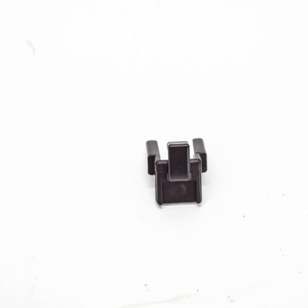 61618162982 - BMW 5 E39 Wiper Blade Guide 61618162982 NEW GENUINE