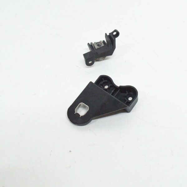 63117428744 - NEW BMW X1 F48 RIGHT HEADLIGHT BRACKET MOUNT REPAIR  63117428744 ORIGINAL