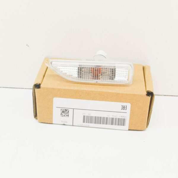 63137406369 - MINI COUNTRYMAN F60 Front Left Side Turn Signal Light 63137406369 NEW GENUINE
