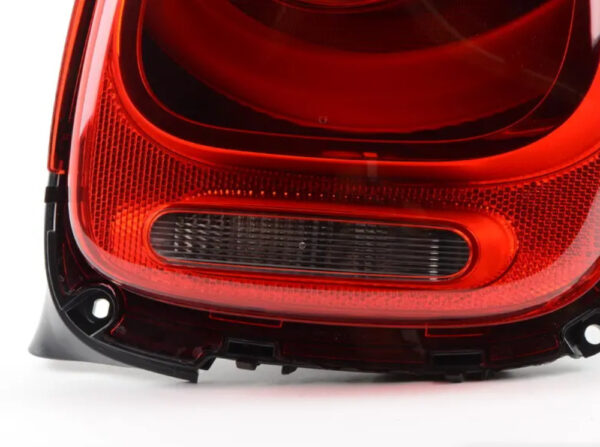 63217297512 - NEW OEM MINI COOPER F55 REAR RIGHT TAIL LIGHT USA 63217297512 GENUINE