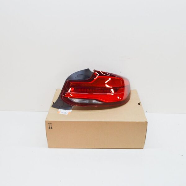 63217420992 - BMW 2 F23 Rear Right Tail Light LED 63217420992 7420992 New Genuine 2015