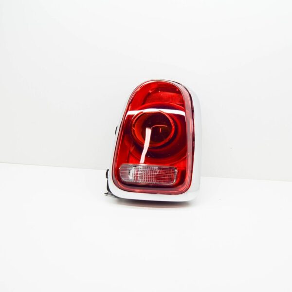 63219477156 - Mini Countryman F60 Rear Right Tail Light 63219477156 9477156 NEW