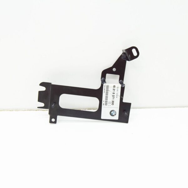 66218371300 - BMW 5 E39 PDC Control Unit Bracket 66218371300 8371300 NEW GENUINE