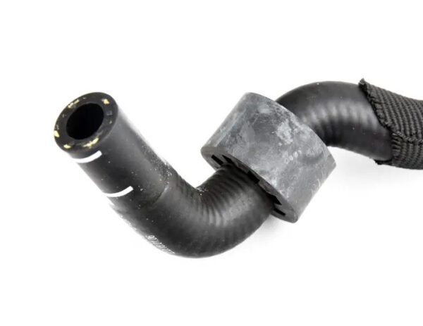 3C0121063E - NEW SKODA SUPERB MK2 3T ENGINE COOLANT HOSE 3C0121063E