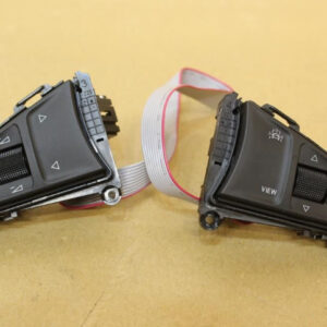 3V0919719EWHS - NEW ŠKODA KAROQ NU STEERING WHEEL MULTIFUNCTION BUTTONS 3V0919719EWHS ORIGINAL