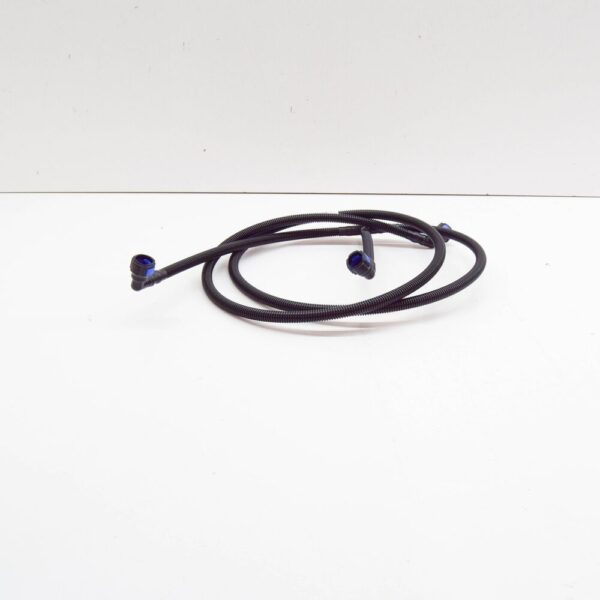 3V0955970E - SKODA SUPERB MK3 HEADLIGHT WASHER SYSTEM TROUSERS 3V0955970E NEW GENUINE