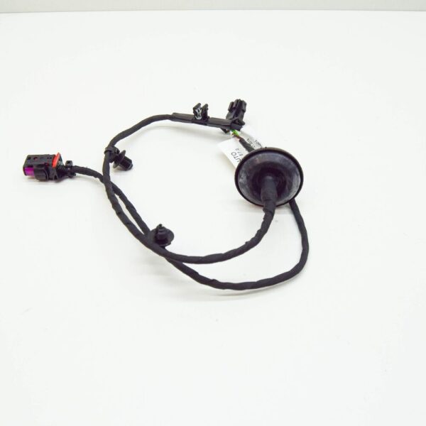 3V0972297A - ŠKODA SUPERB MK3 Kessy cable set door handle 3V0972297A new original