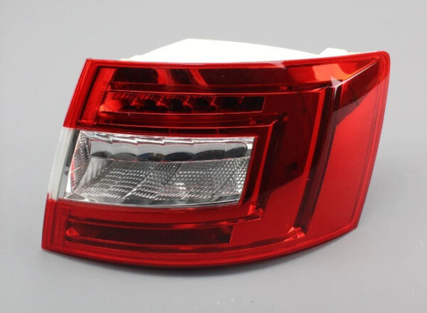 5E5945112A - NEW SKODA OCTAVIA MK3 5E REAR RIGHT TAILLIGHT LAMP RHD 5E5945112A ORIGINAL