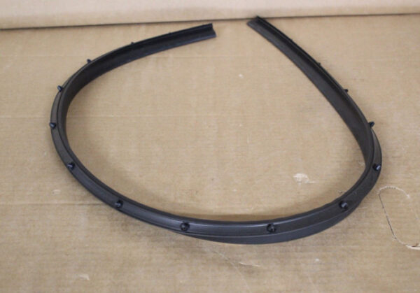 5JA839697C - NEW SKODA RAPID NH OUTER LEFT DOOR SEAL 5JA839697C GENUINE