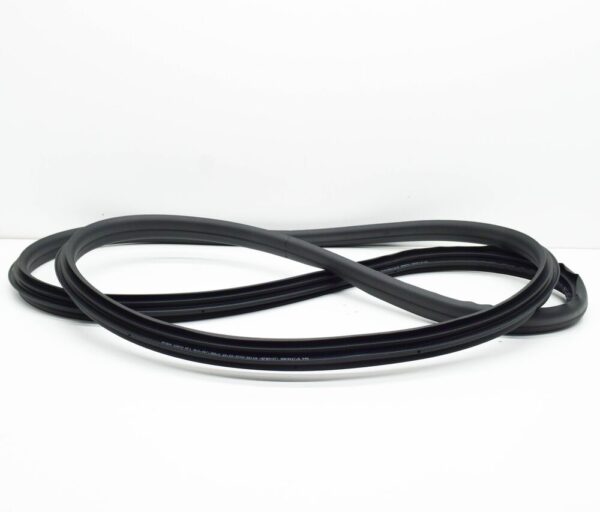 5L0867365C - SKODA YETI 5L FRONT DOOR SEAL RUBBER INNER 5L0867365C9B9 NEW GENUINE