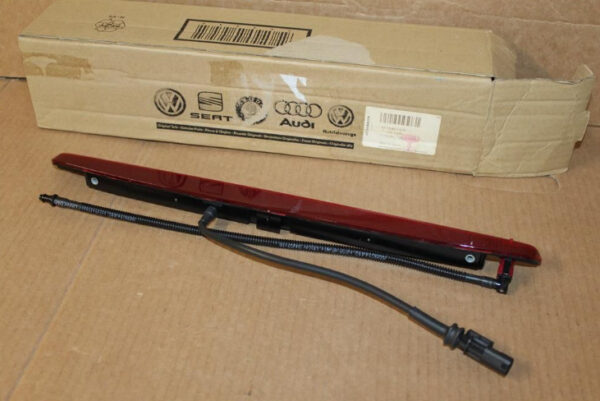 6F9945097B - NEW SEAT ARONA KJ REAR THIRD BRAKE CENTER STOP LIGHT 6F9945097B ORIGINAL