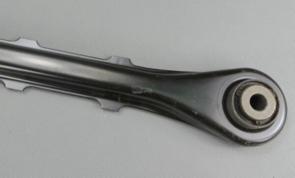 1118920 - NEW FORD MONDEO MK3 REAR SUSPENSION REAR TRAILING ARM ASSY 1118920 ORIGINAL