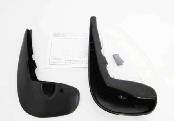 1135388 - NEW FORD FOCUS MK1 FRONT MUDGUARD FLAPS SET AM98AX-16L560-AA 1135388 ORIGINAL