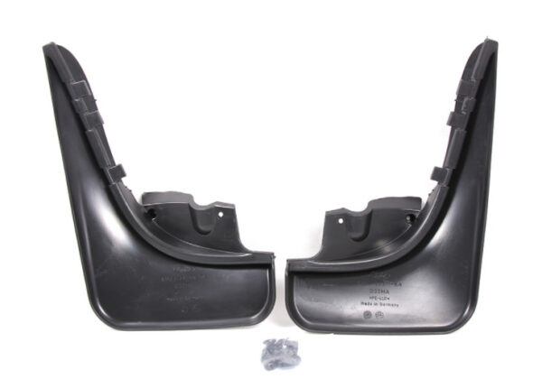1381686 - NEW FORD GALAXY MK2 REAR MUDGUARD FLAP KIT AM6M2J-286A12-BA 1381686 ORIGINAL