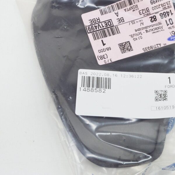 1488582 - FORD MONDEO MK3 Estate Rear Right Taillight Interior Cover 1488582 NEW GENUINE