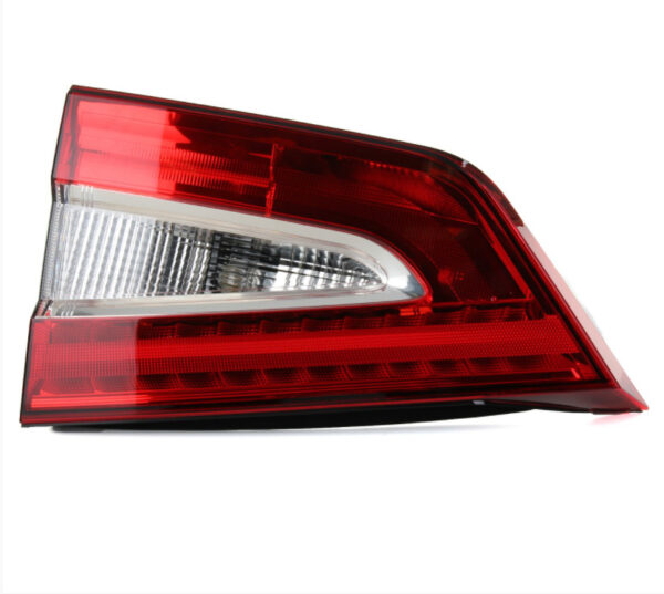 1701141 - NEW FORD GALAXY MK2 REAR RIGHT INNER TAILLIGHT 1701141 AM21-13A602-ED ORIGINAL